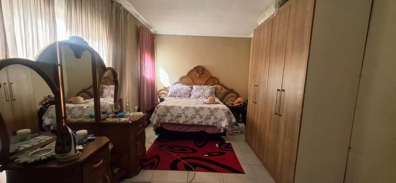 4 Bedroom Property for Sale in Tsakane Gauteng