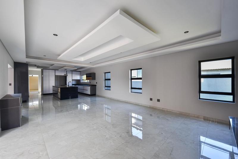 5 Bedroom Property for Sale in Six Fountains Residential Estate Gauteng
