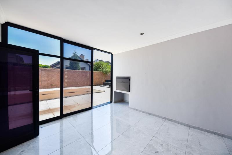 5 Bedroom Property for Sale in Six Fountains Residential Estate Gauteng