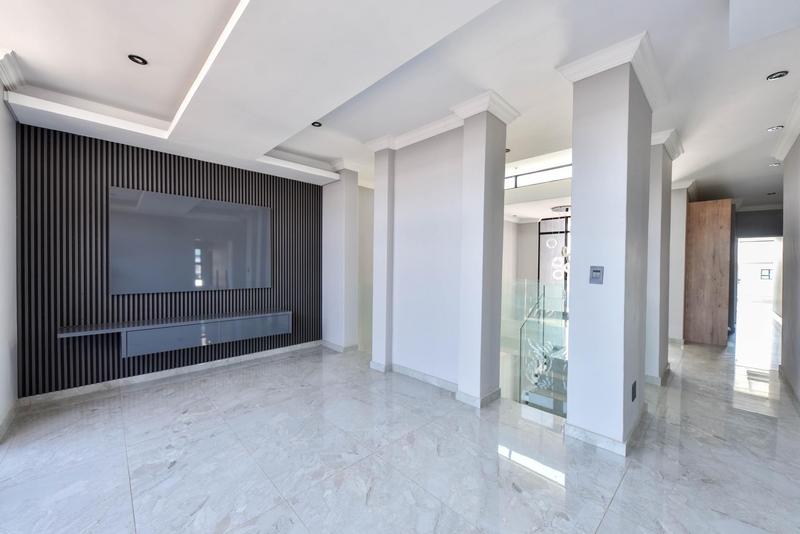 5 Bedroom Property for Sale in Six Fountains Residential Estate Gauteng