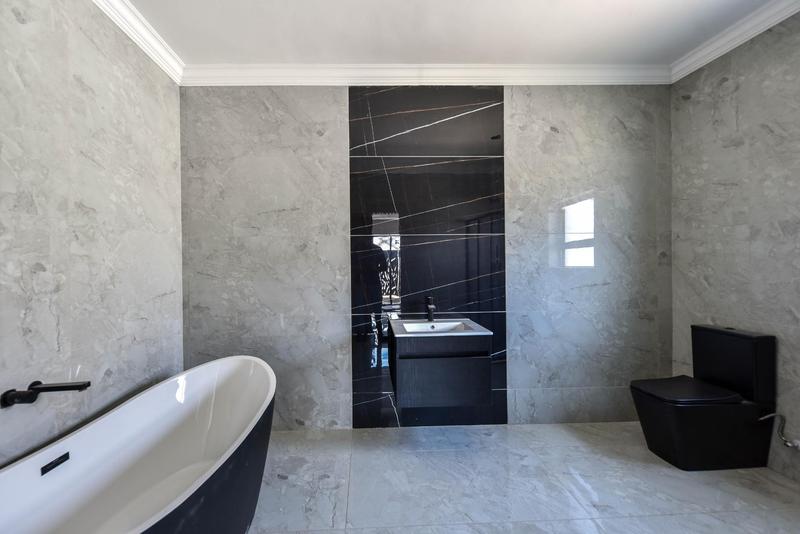 5 Bedroom Property for Sale in Six Fountains Residential Estate Gauteng