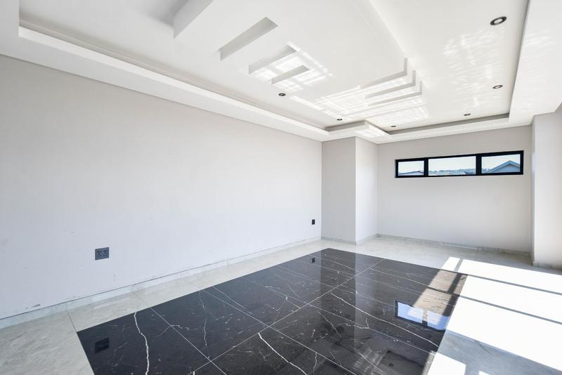 5 Bedroom Property for Sale in Six Fountains Residential Estate Gauteng