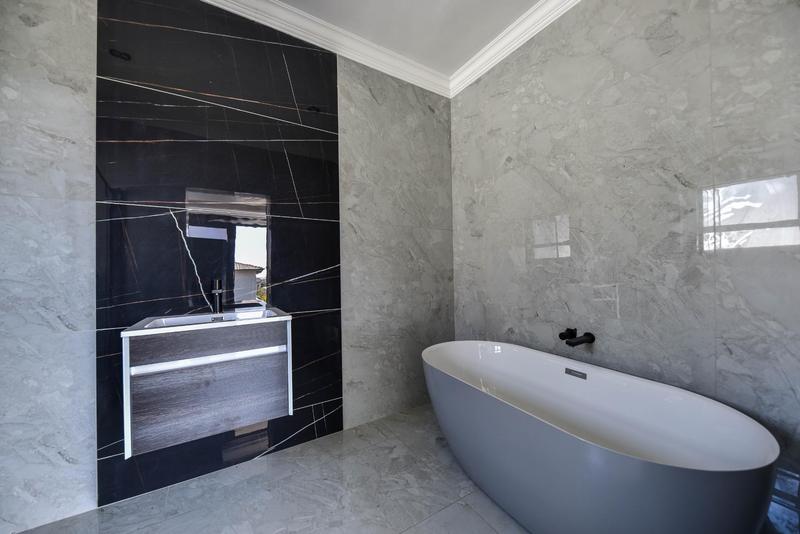 5 Bedroom Property for Sale in Six Fountains Residential Estate Gauteng