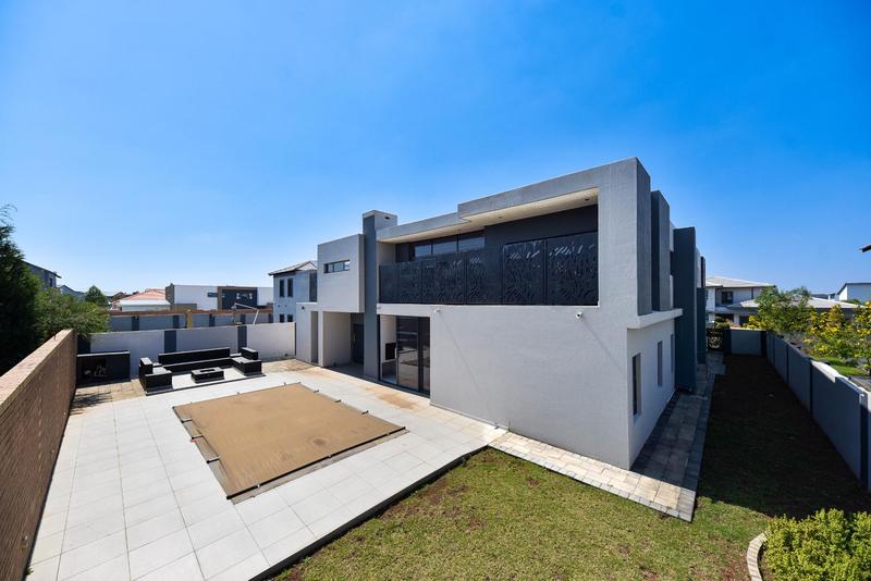 5 Bedroom Property for Sale in Six Fountains Residential Estate Gauteng