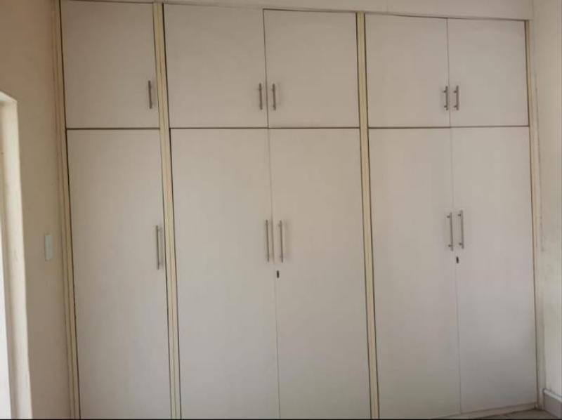 To Let 1 Bedroom Property for Rent in Victory Park Gauteng