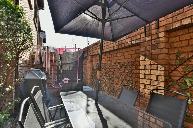 2 Bedroom Property for Sale in New Redruth Gauteng