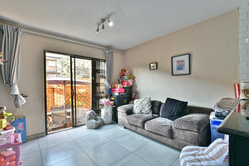 2 Bedroom Property for Sale in New Redruth Gauteng