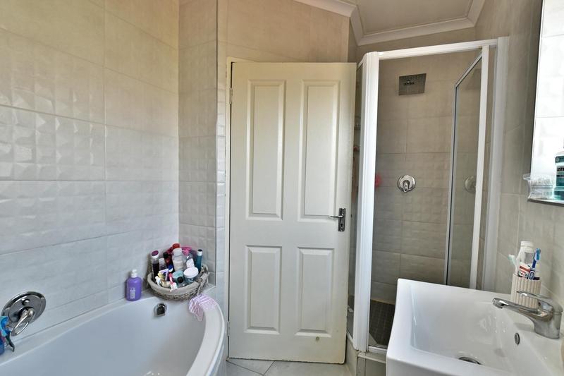 2 Bedroom Property for Sale in New Redruth Gauteng