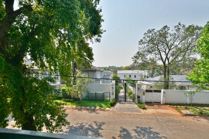 1 Bedroom Property for Sale in Houghton Gauteng