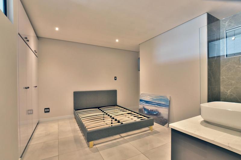 1 Bedroom Property for Sale in Houghton Gauteng