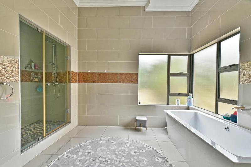 6 Bedroom Property for Sale in Meyersdal Eco Estate Gauteng