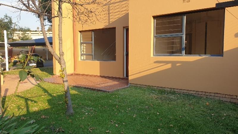 To Let 2 Bedroom Property for Rent in Bedford Gardens Gauteng