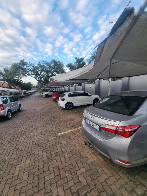To Let 2 Bedroom Property for Rent in Bedford Gardens Gauteng
