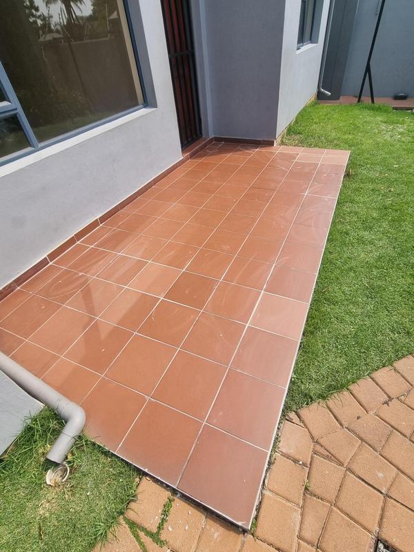 To Let 2 Bedroom Property for Rent in Bedford Gardens Gauteng