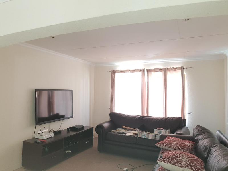 To Let 3 Bedroom Property for Rent in Amorosa Gauteng