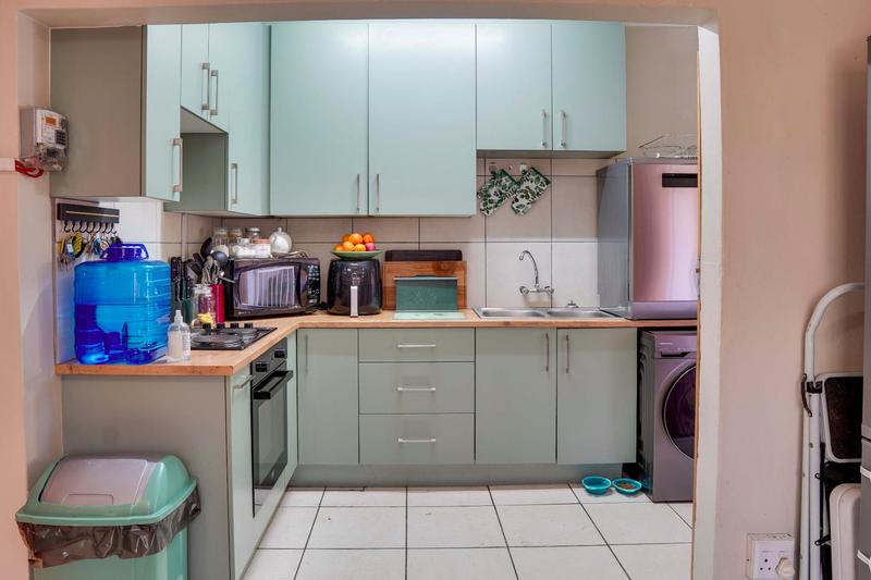 15 Bedroom Property for Sale in Zonnehoewe A H Gauteng