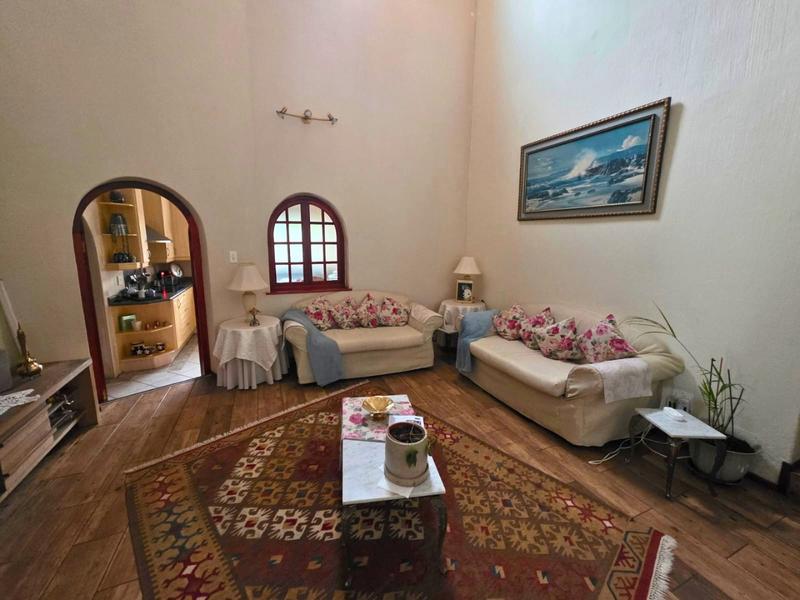 4 Bedroom Property for Sale in Glen Marais Gauteng