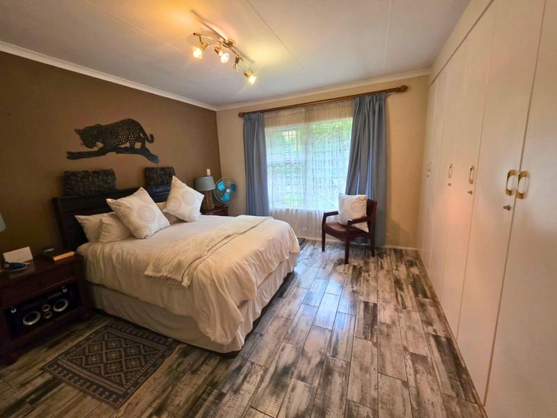 4 Bedroom Property for Sale in Glen Marais Gauteng