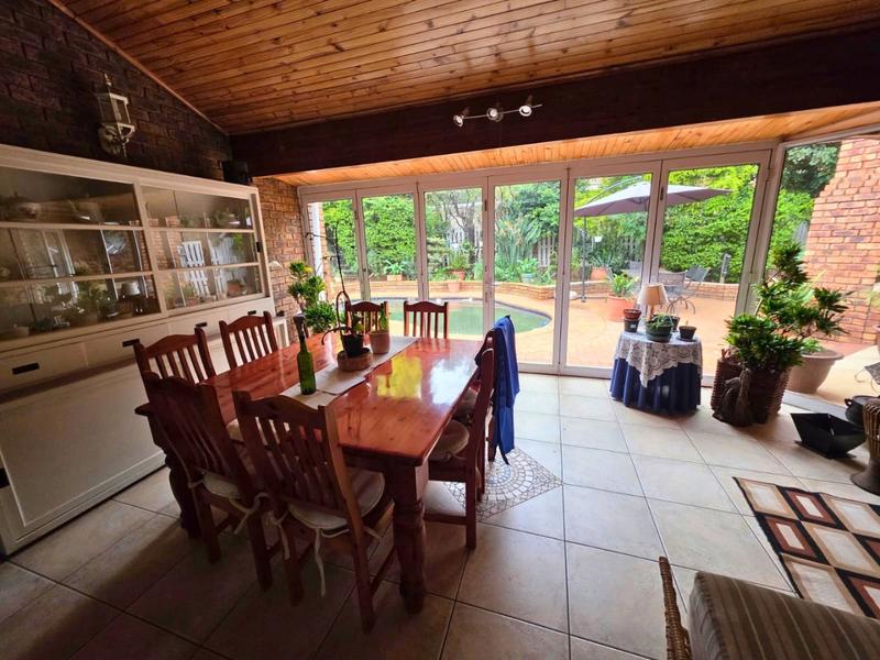 4 Bedroom Property for Sale in Glen Marais Gauteng