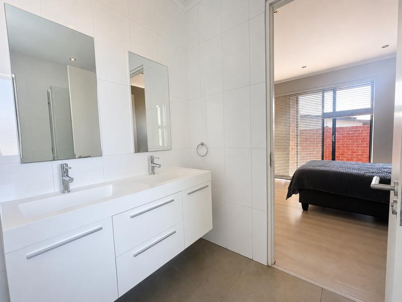 3 Bedroom Property for Sale in Queenswood Gauteng