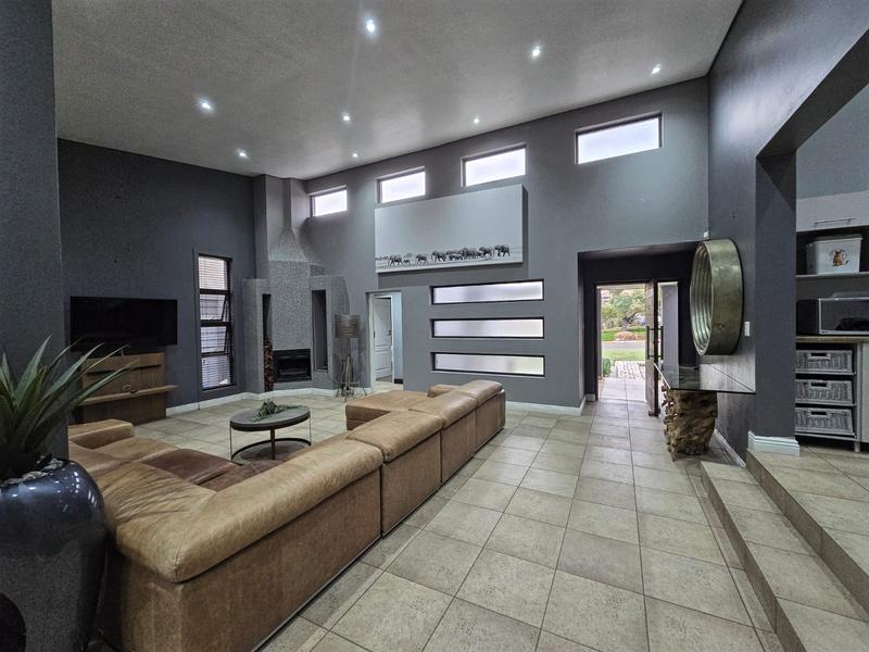 To Let 4 Bedroom Property for Rent in Willow Acres Gauteng