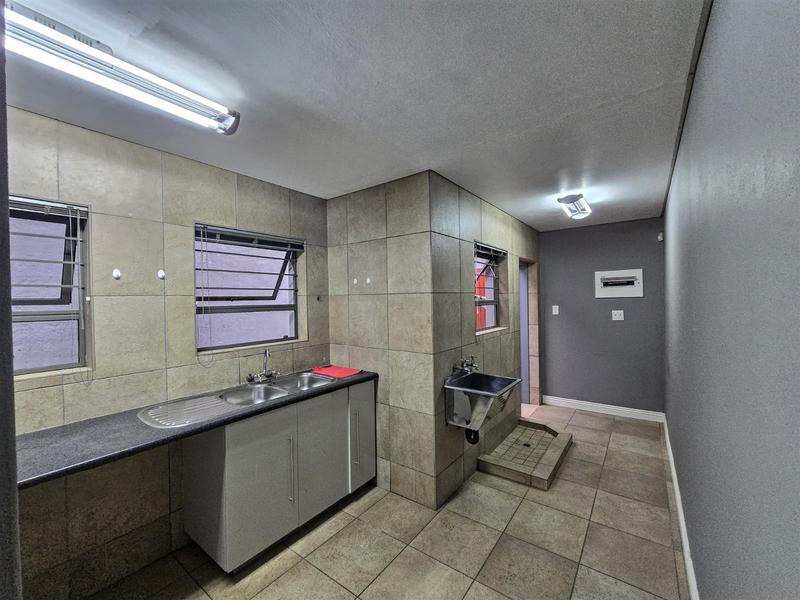 To Let 4 Bedroom Property for Rent in Willow Acres Gauteng