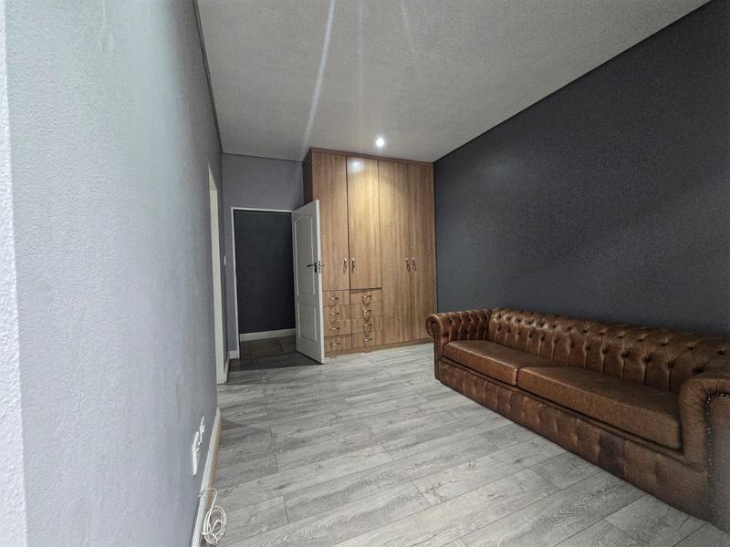 To Let 4 Bedroom Property for Rent in Willow Acres Gauteng