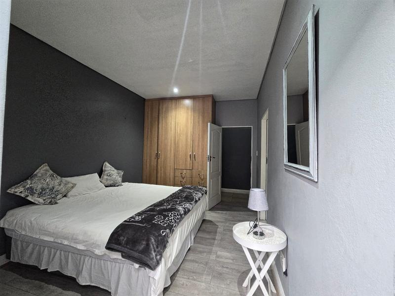 To Let 4 Bedroom Property for Rent in Willow Acres Gauteng