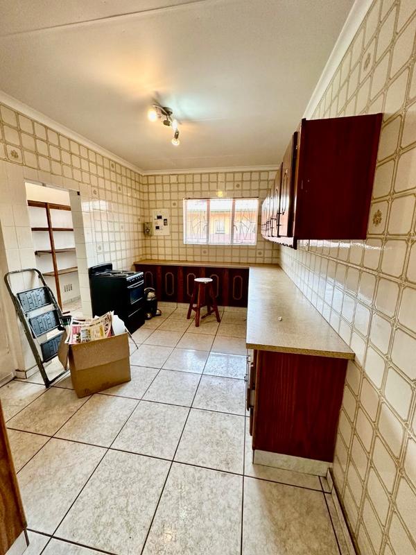 3 Bedroom Property for Sale in Vanderbijlpark Cw 6 Gauteng