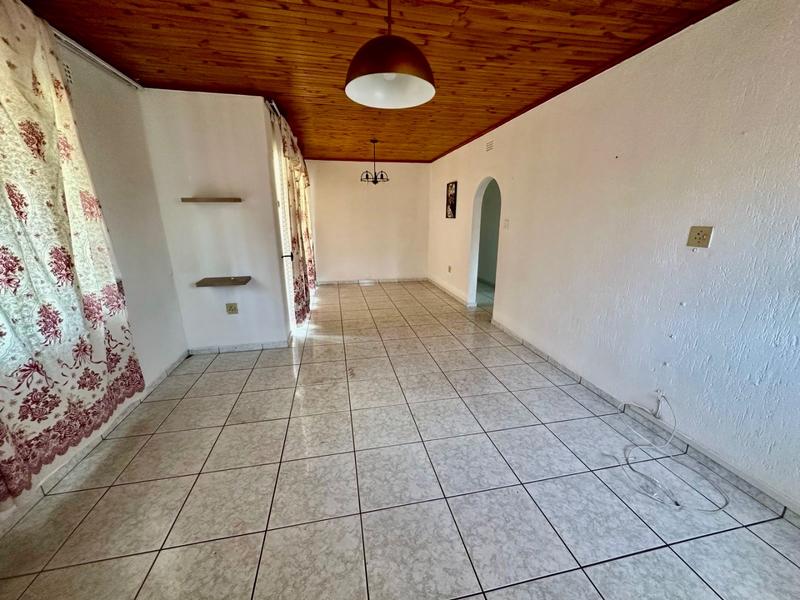 3 Bedroom Property for Sale in Vanderbijlpark Cw 6 Gauteng