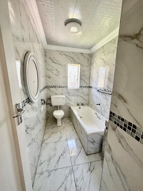 3 Bedroom Property for Sale in Vanderbijlpark Cw 6 Gauteng