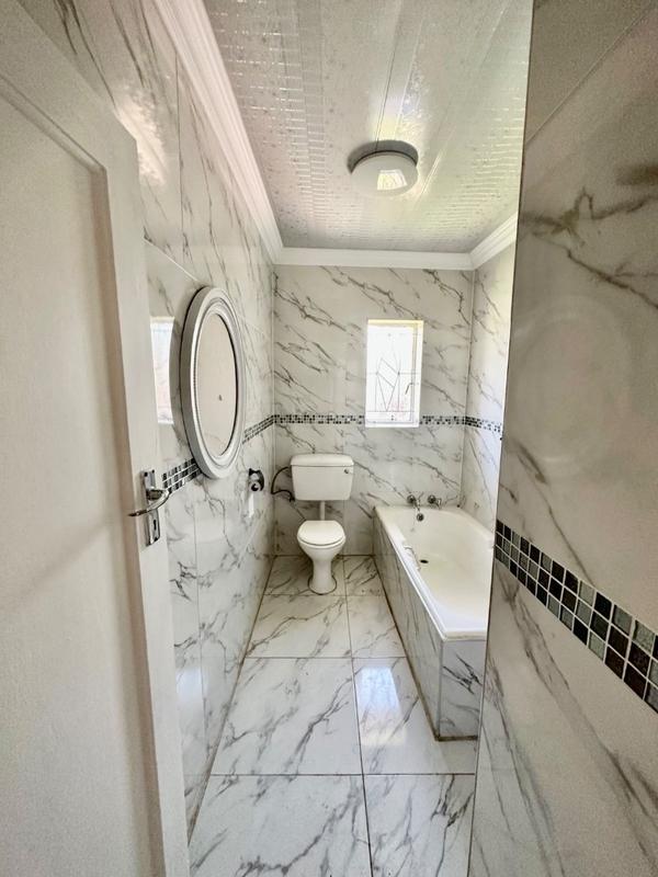 3 Bedroom Property for Sale in Vanderbijlpark Cw 6 Gauteng