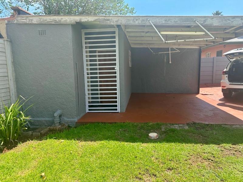 3 Bedroom Property for Sale in Vanderbijlpark Cw 6 Gauteng