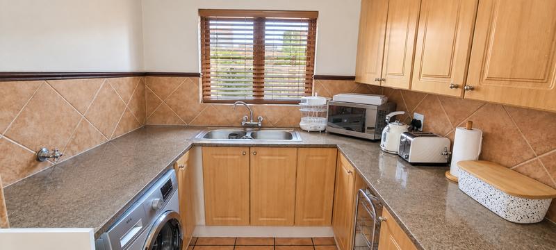 2 Bedroom Property for Sale in Monavoni Gauteng