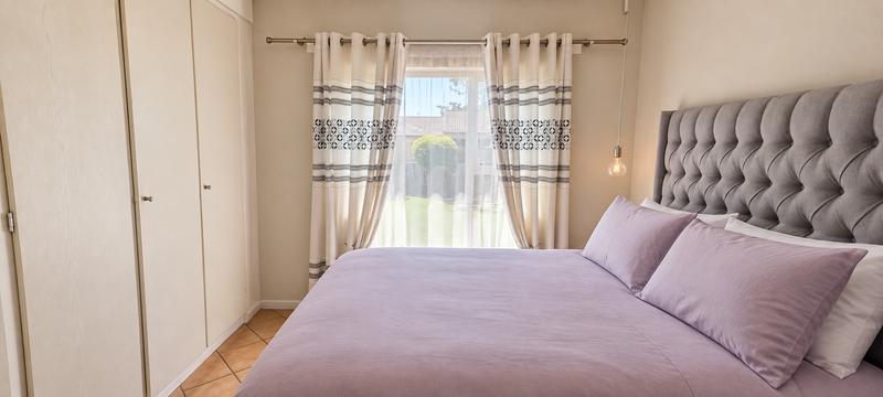 2 Bedroom Property for Sale in Monavoni Gauteng