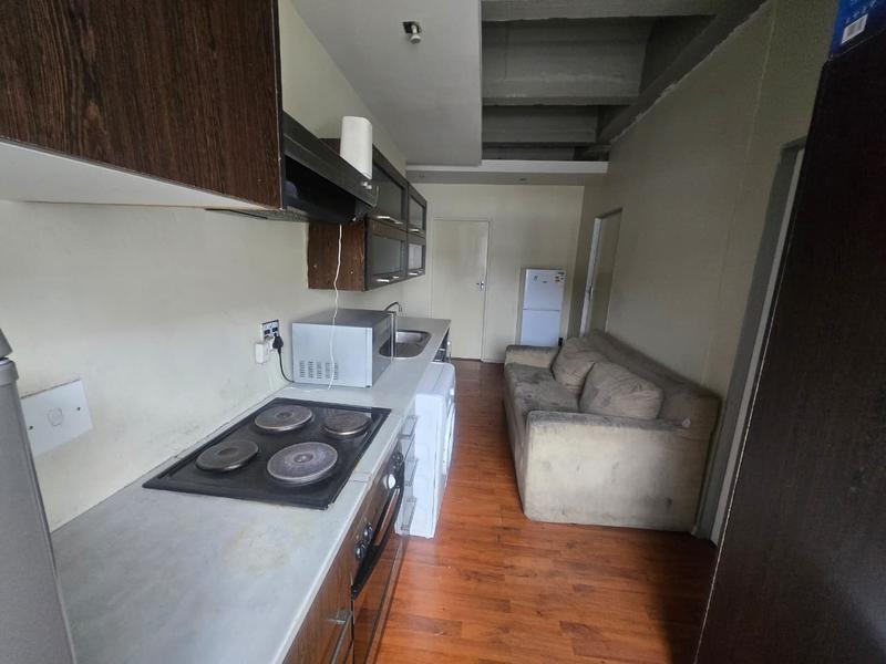 To Let 1 Bedroom Property for Rent in Braamfontein Gauteng