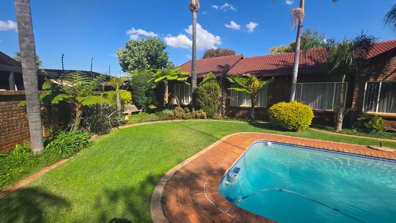 4 Bedroom Property for Sale in Doornpoort Gauteng