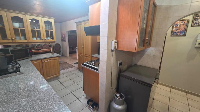 4 Bedroom Property for Sale in Doornpoort Gauteng