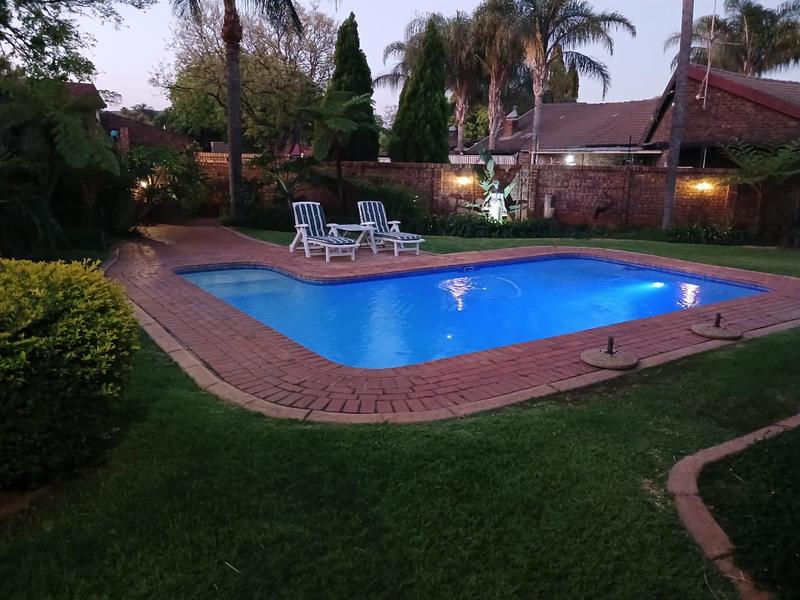 4 Bedroom Property for Sale in Doornpoort Gauteng