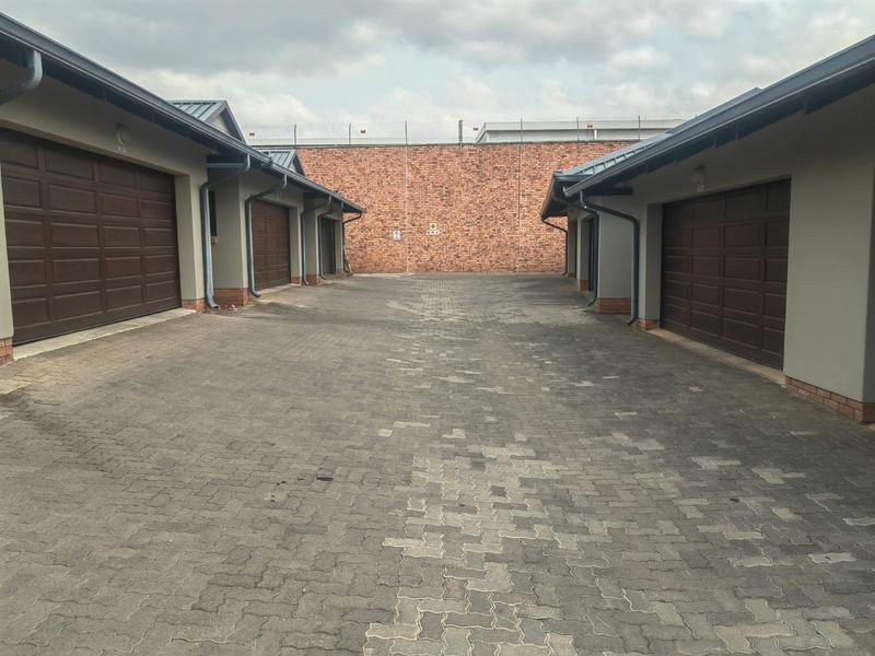 To Let 3 Bedroom Property for Rent in Six Fountains Residential Estate Gauteng