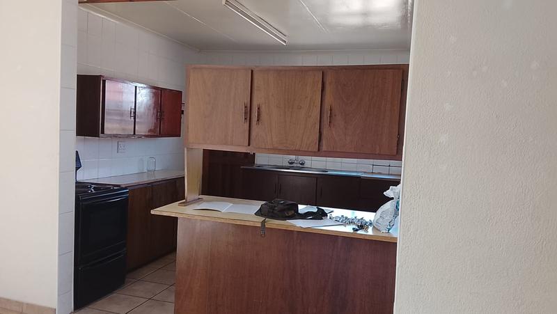 2 Bedroom Property for Sale in Greenhills Gauteng