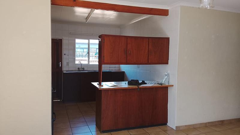 2 Bedroom Property for Sale in Greenhills Gauteng