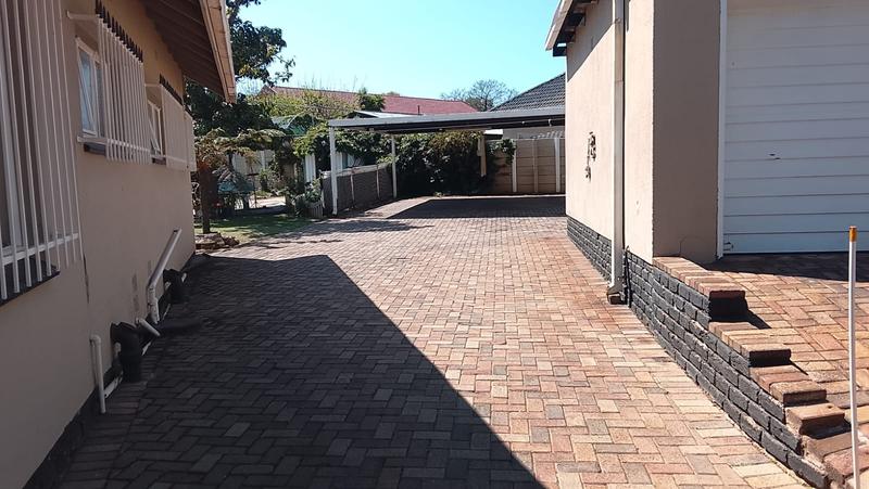 3 Bedroom Property for Sale in Greenhills Gauteng