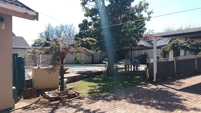3 Bedroom Property for Sale in Greenhills Gauteng