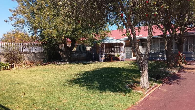 3 Bedroom Property for Sale in Homelake Gauteng