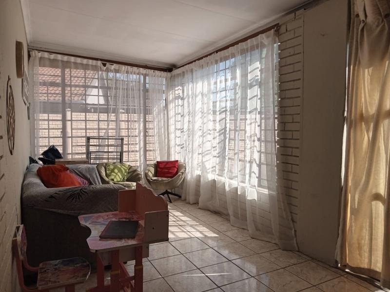 3 Bedroom Property for Sale in Homelake Gauteng
