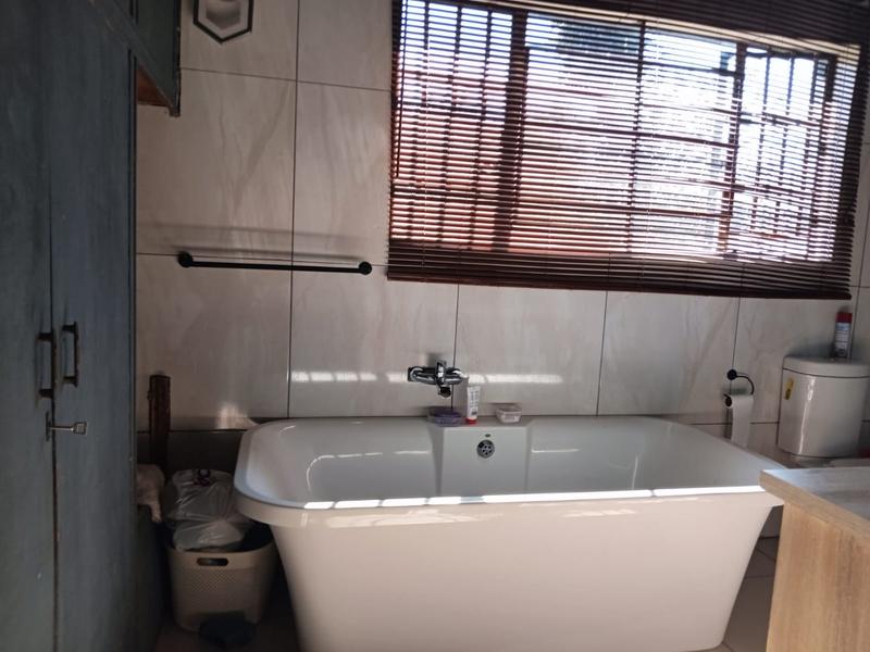 3 Bedroom Property for Sale in Homelake Gauteng