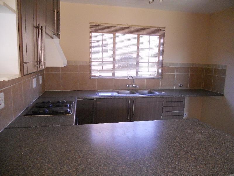 To Let 2 Bedroom Property for Rent in Mooikloof Ridge Gauteng