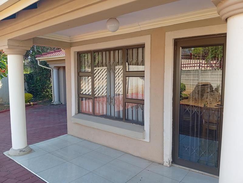 3 Bedroom Property for Sale in Birch Acres Gauteng