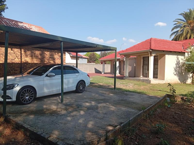 3 Bedroom Property for Sale in Birch Acres Gauteng